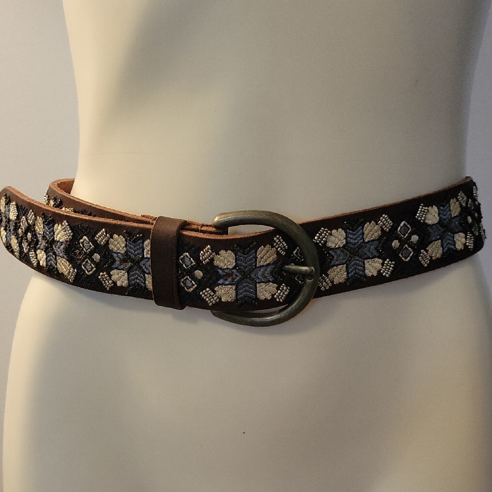 NWOT  Lucky Brand Brown & Blue Embroidered Leather Belt With Bead Accents Size S